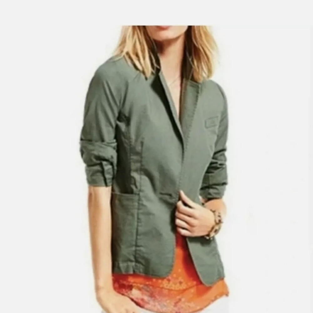 Cabi Small Stretchy Olive Green Blazer